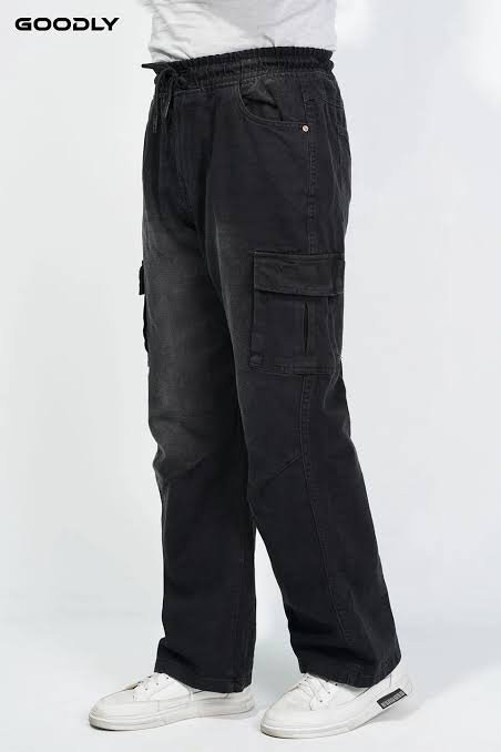 Premium Black Relaxed Fit Cargo Pants